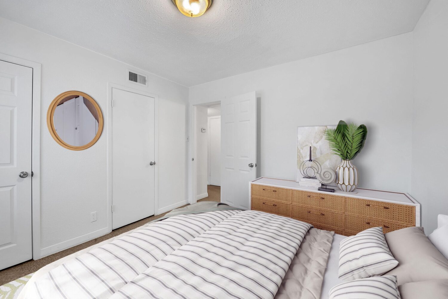 Lupine Terrace Apartments Bedroom